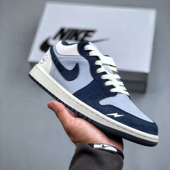 air jordan 1 low main image 8